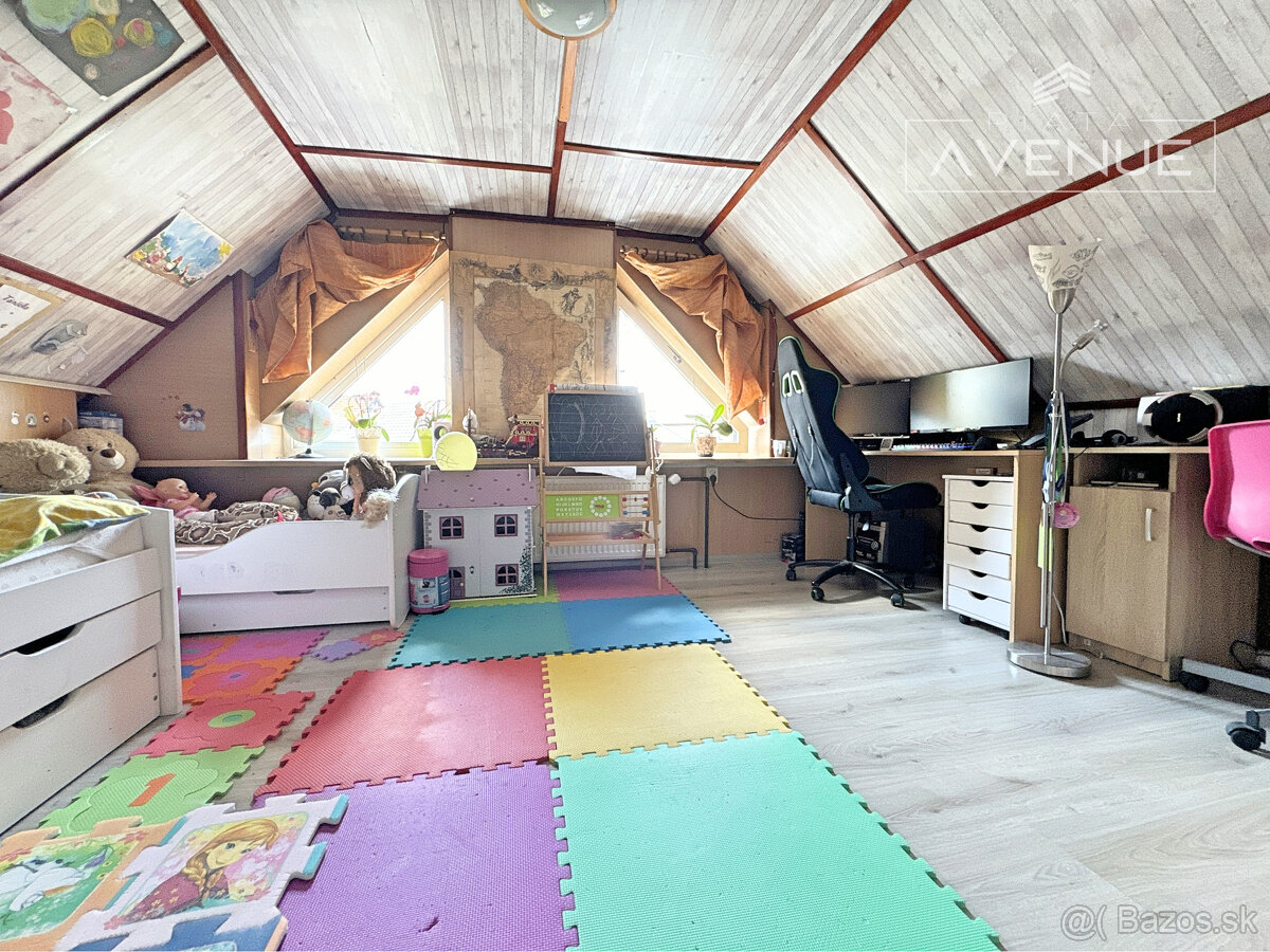 Piata Avenue | Útulný rodinný dom - Teplička nad Váhom | 00 - 9