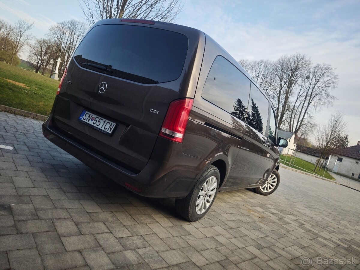 Mercedes-Benz V 220 lang 447 - 9