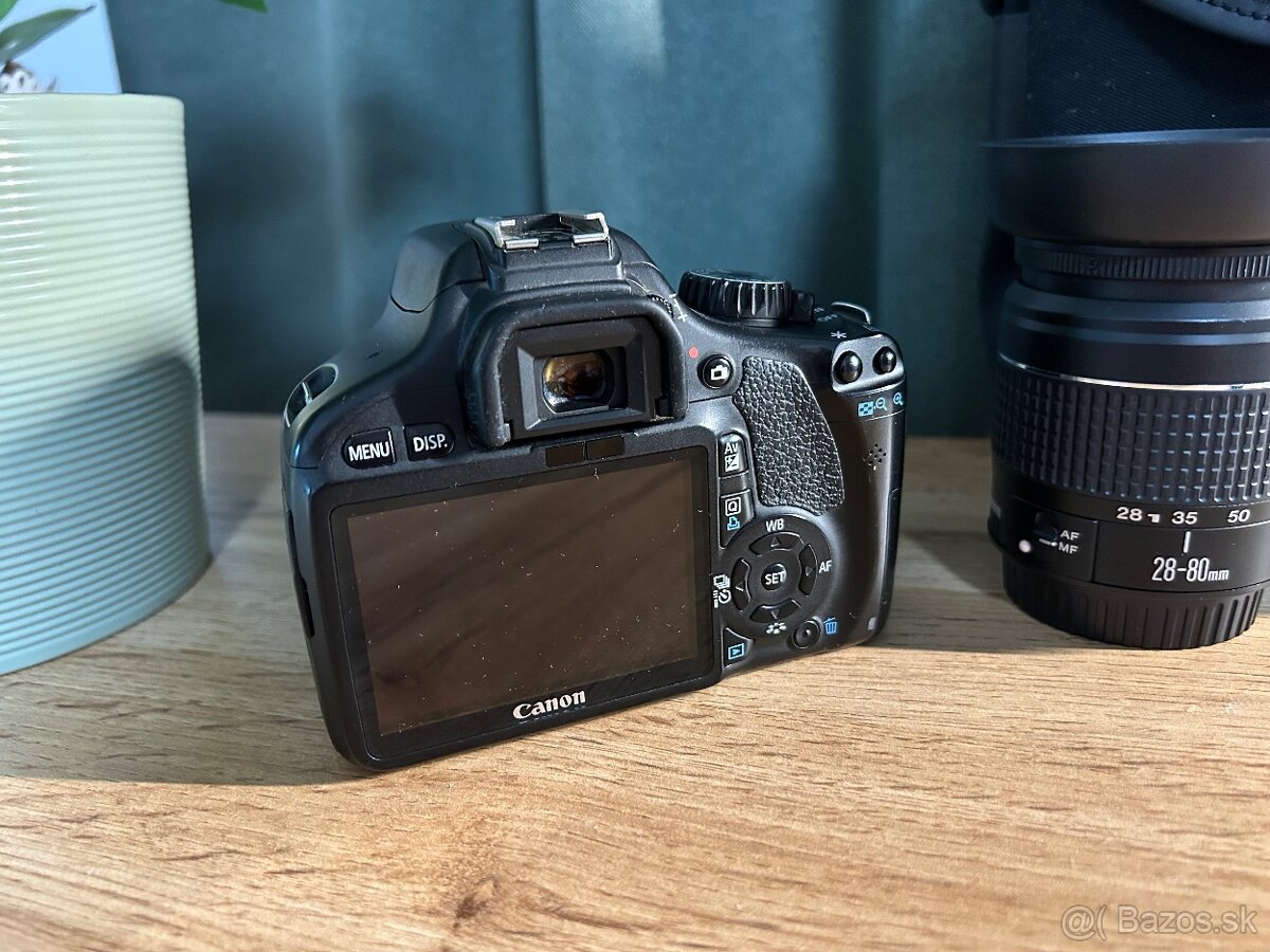 Canon 550D + 28-80mm + blesk YN460II - 9