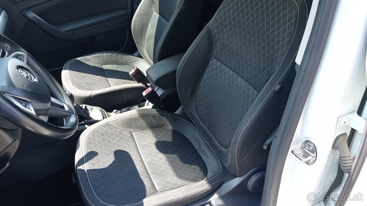 Škoda Yeti, 2,0 TDi 81KW Manuál - 9