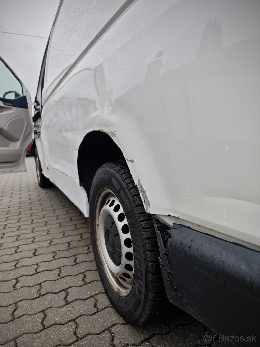 VW Transporter 2.0TDi 110 KW M6 10/2018 Ťažné
- 9