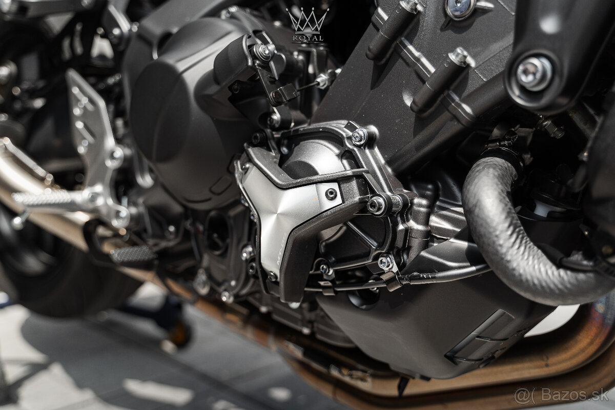 Yamaha MT-09 + Výfuk Akrapovič so zvodami - 9