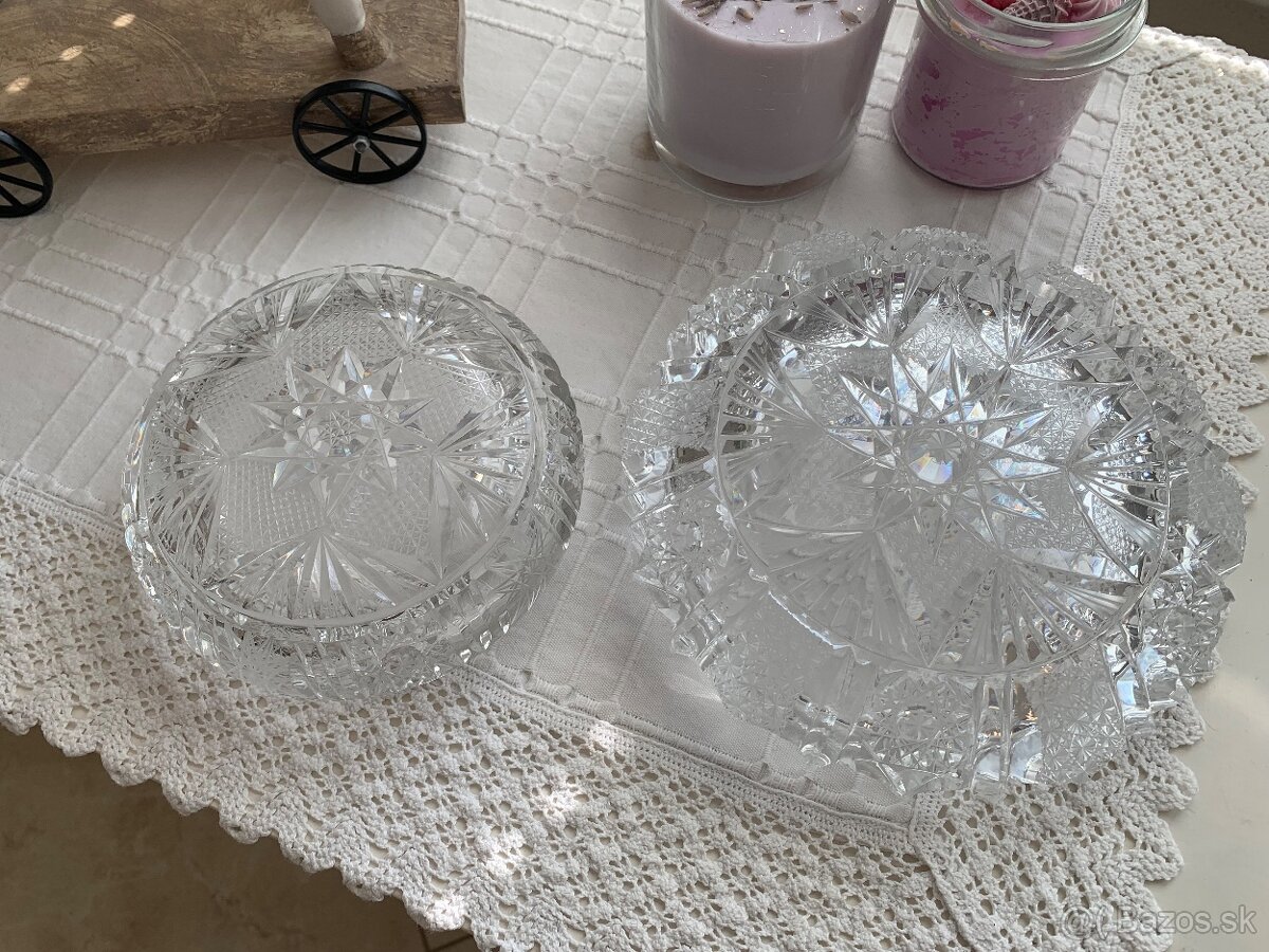 Váza, košík, krištálové popolníky - 9