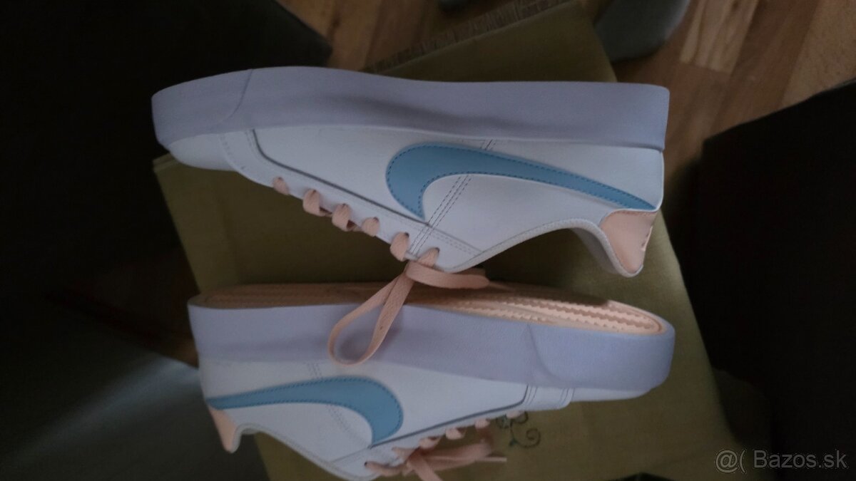 Botasky Nike 41 vn dl 26.5.....uni - 9