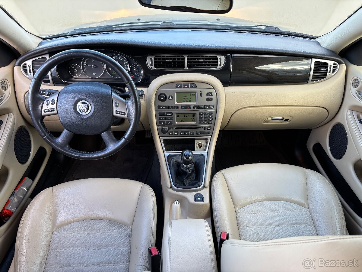 Jaguar X-TYPE 2.2d 114Kw; BA222XT; r.v. 11/2009; M6 - 9