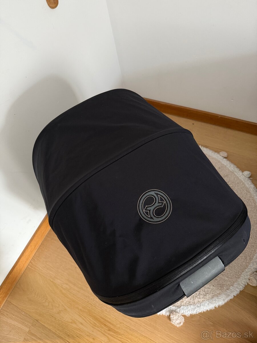 Cybex priam 4.0 športové sedenie s poťahom deep black - 9