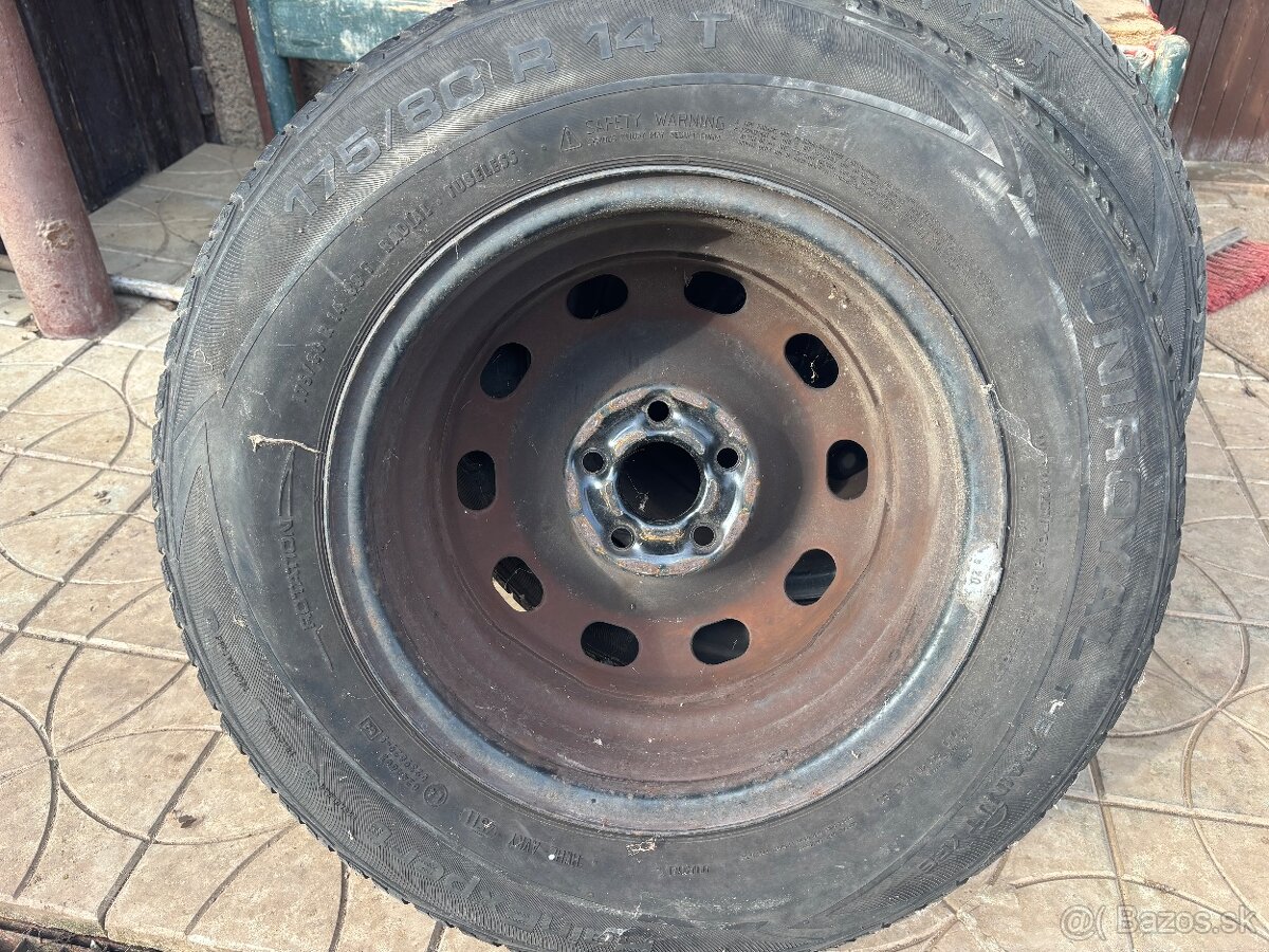 Pneumatiky s plech.diskami 185/80 r14 T - 9