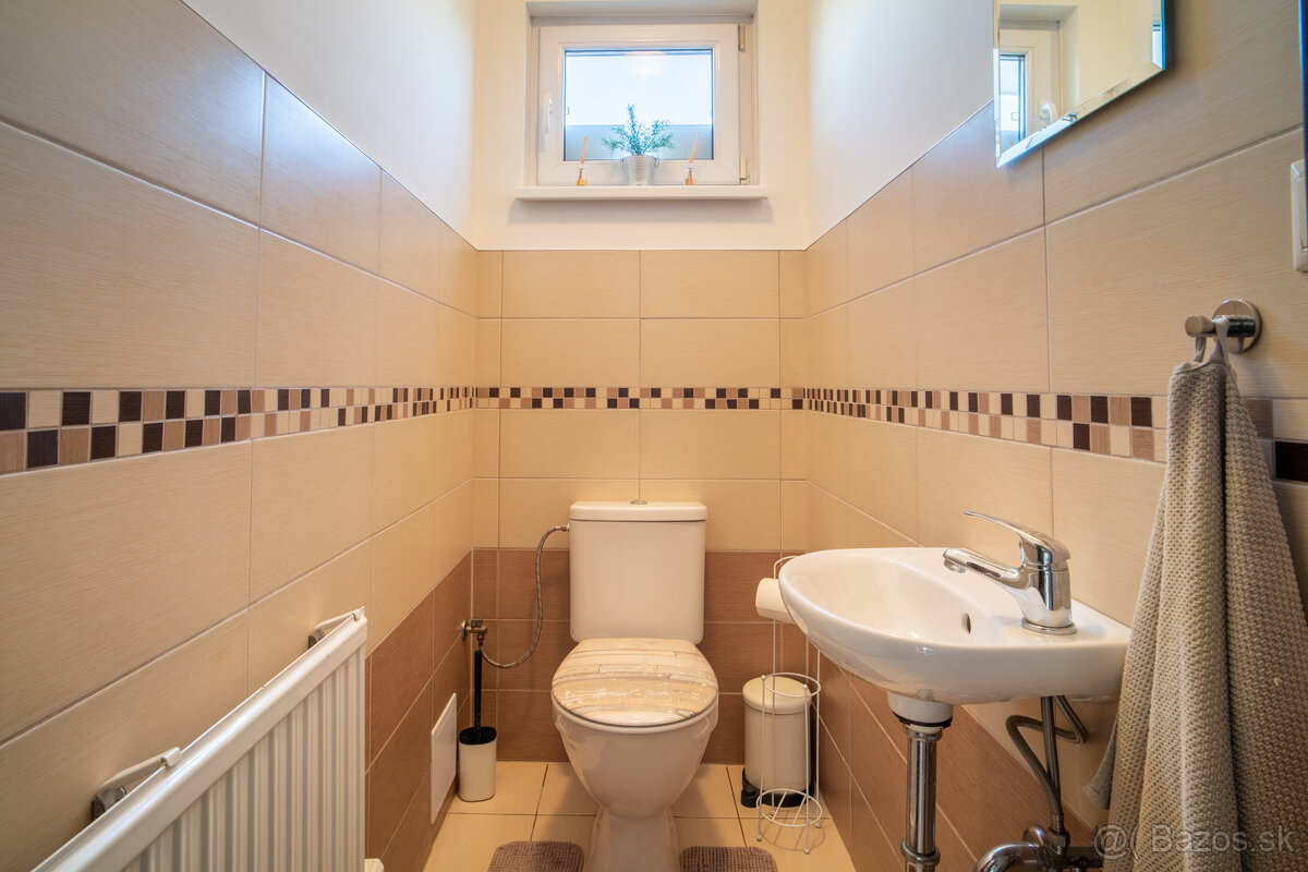 Na predaj 4-izbový rodinný dom v Moste pri Bratislave - 9
