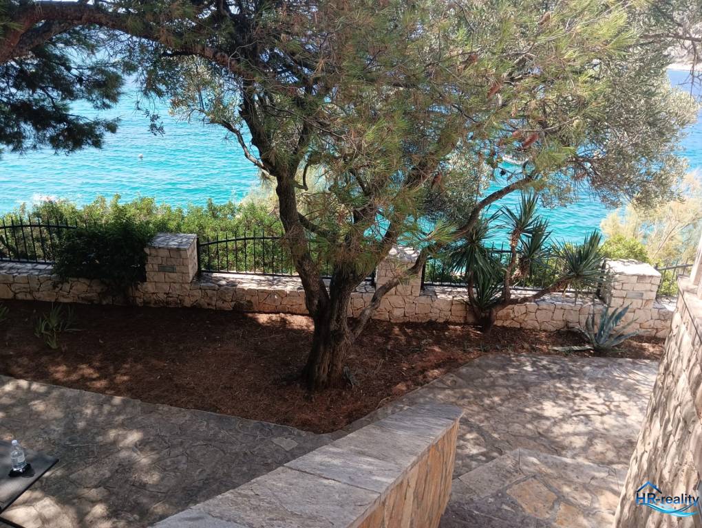 ☀ Rogoznica HR) – Rodinné sídlo priamo na pláži ☀ - 9