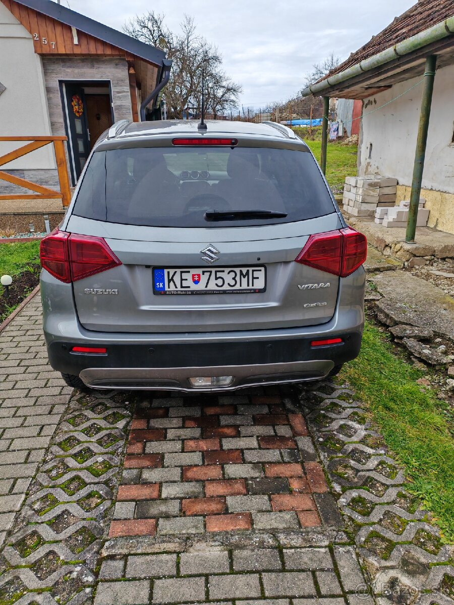 Suzuki Vitara - 9