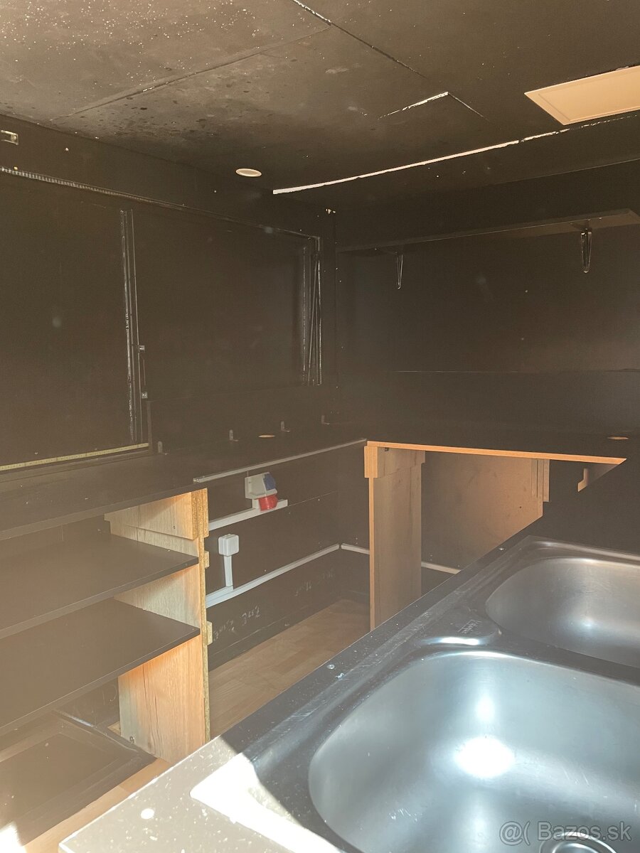 Prenájom food truck -pojazdný bufet už od 20 EUR / deň - 9