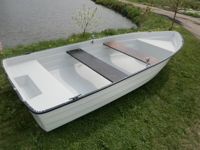 Laminátový čln 380x150cm - 9