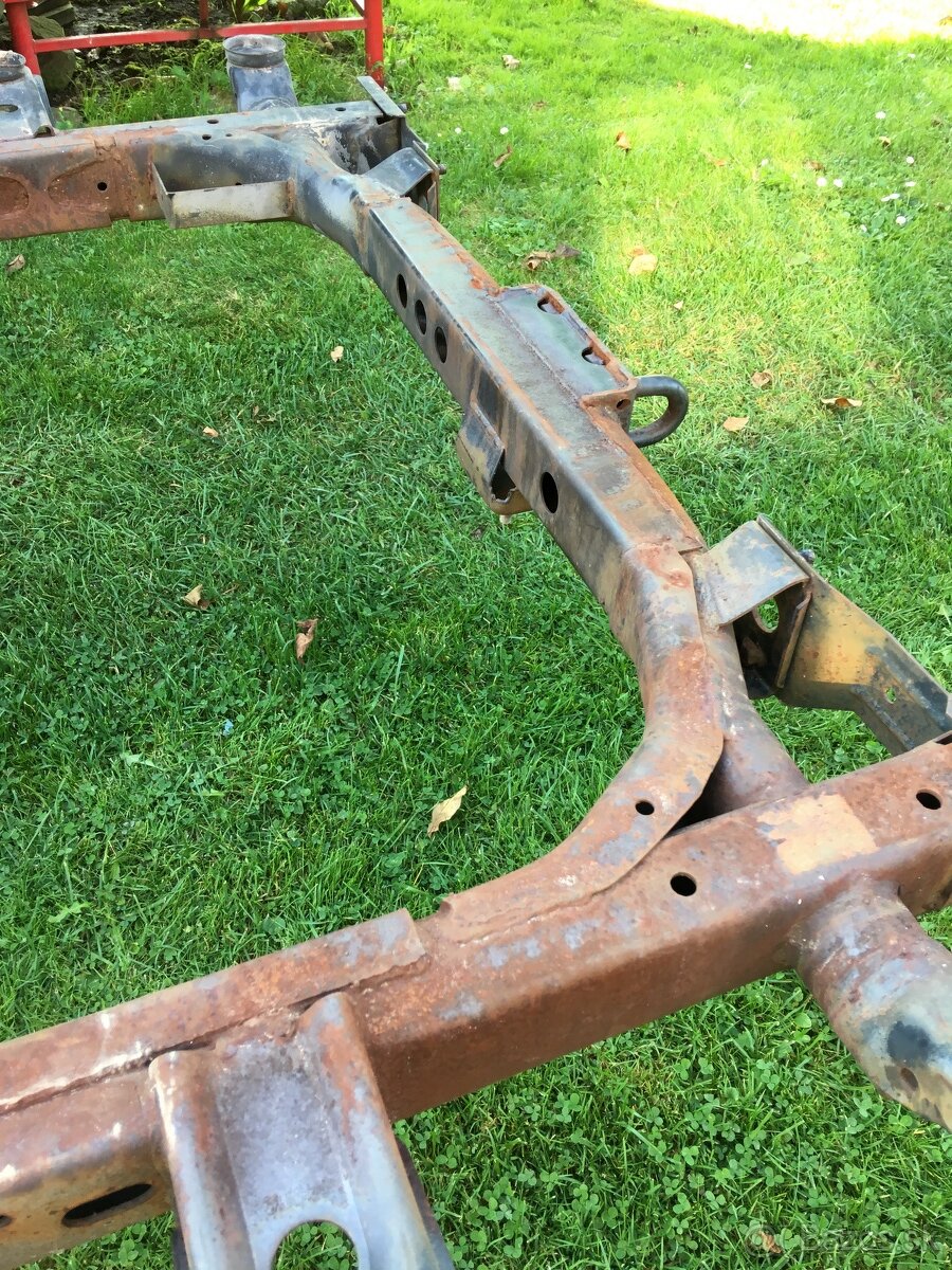 Hyundai galloper šasi pajero 1 - 9