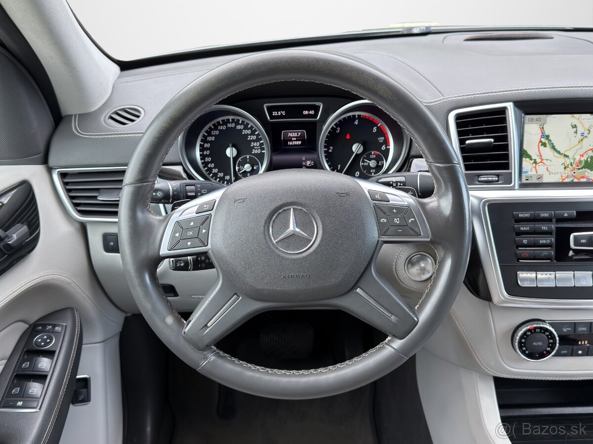 MERCEDES-BENZ ML 350 BlueTEC 4MATIC - 9