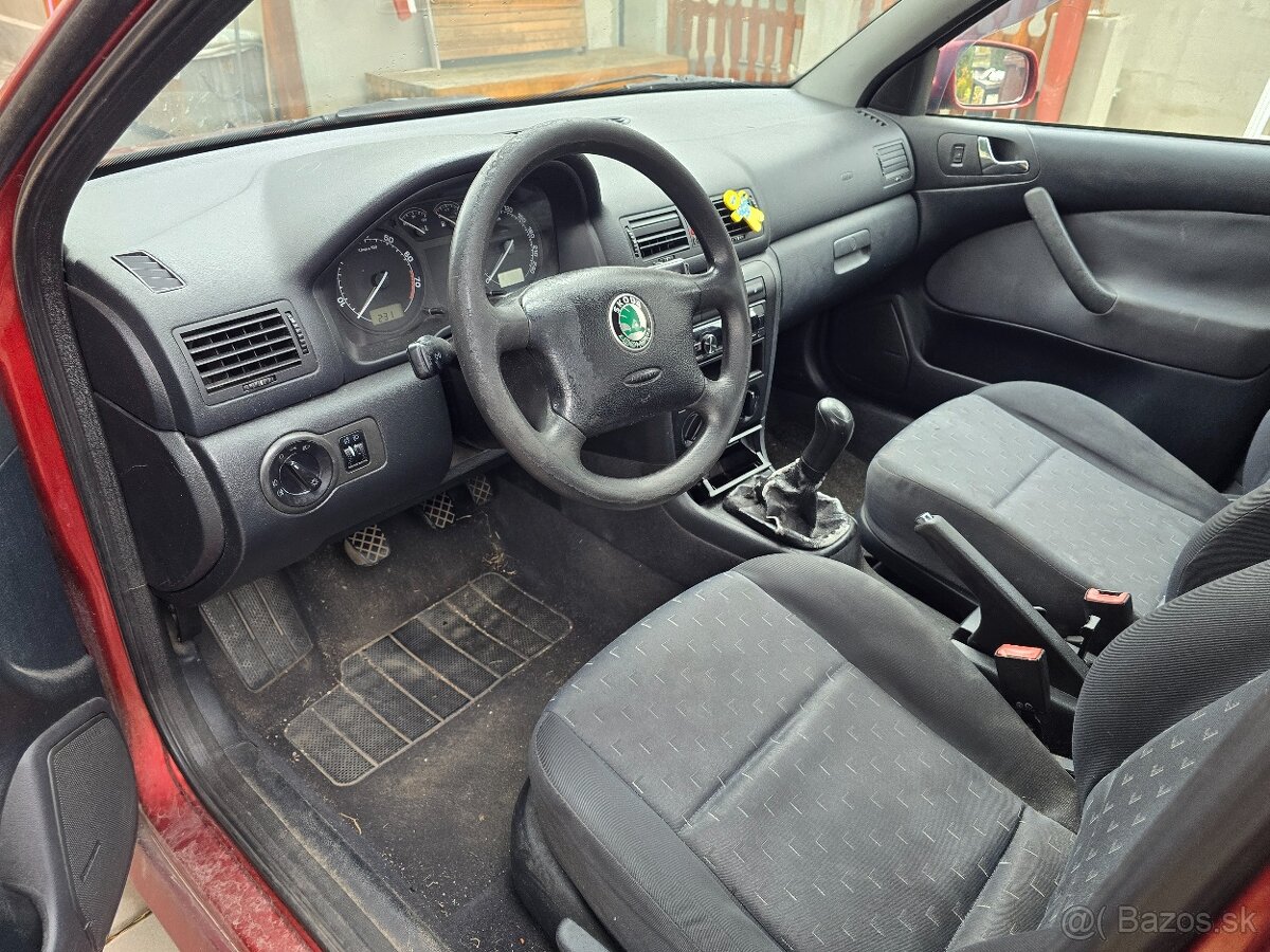 Škoda Octavia I 1.6i 75kW Ambiente 2003 Benzín + LPG - 9