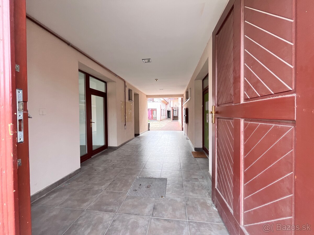 Treef ponúka 2-izbový byt v obci SMOLENICE - 9