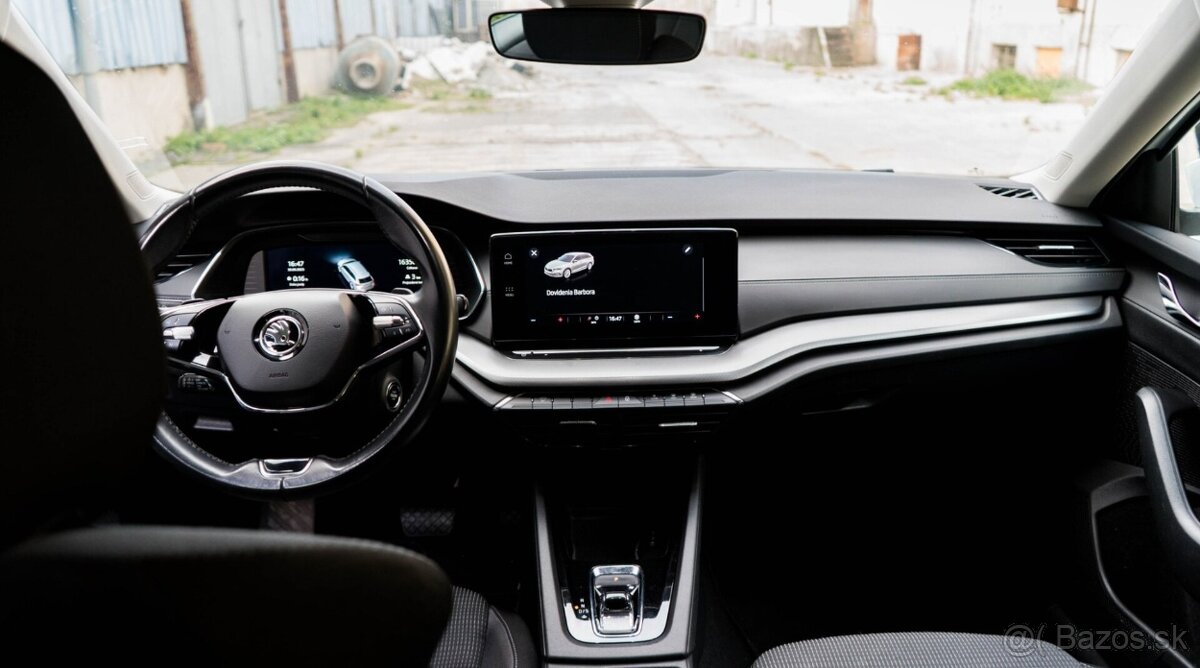 Škoda Octavia Combi 2.0 TDI Style A/T DSG - 9