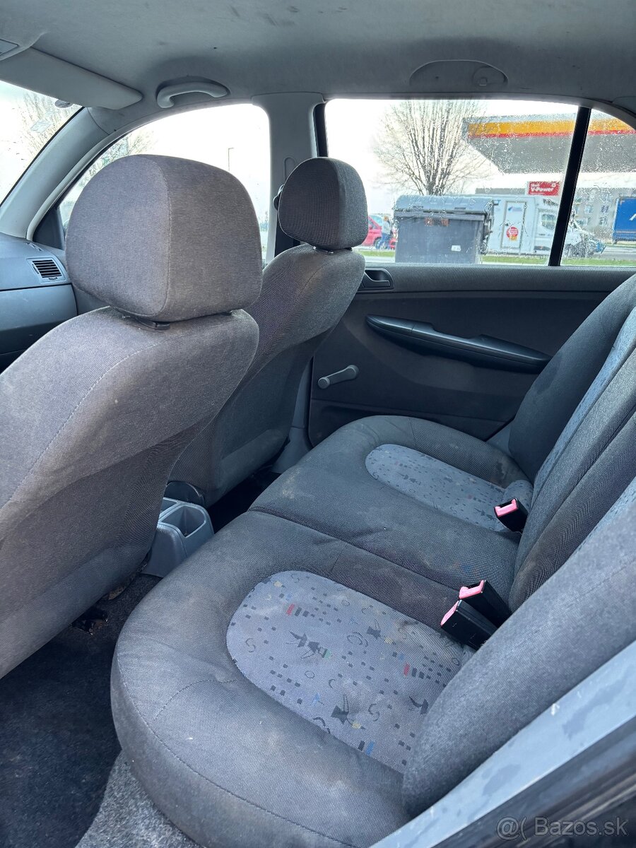 Škoda Fabia 1.2htp 6v 40kw - 9