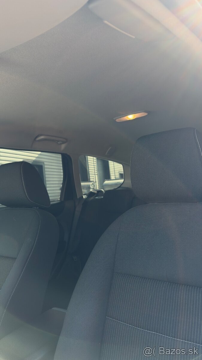 Ford Focus 1.6tdci - 9