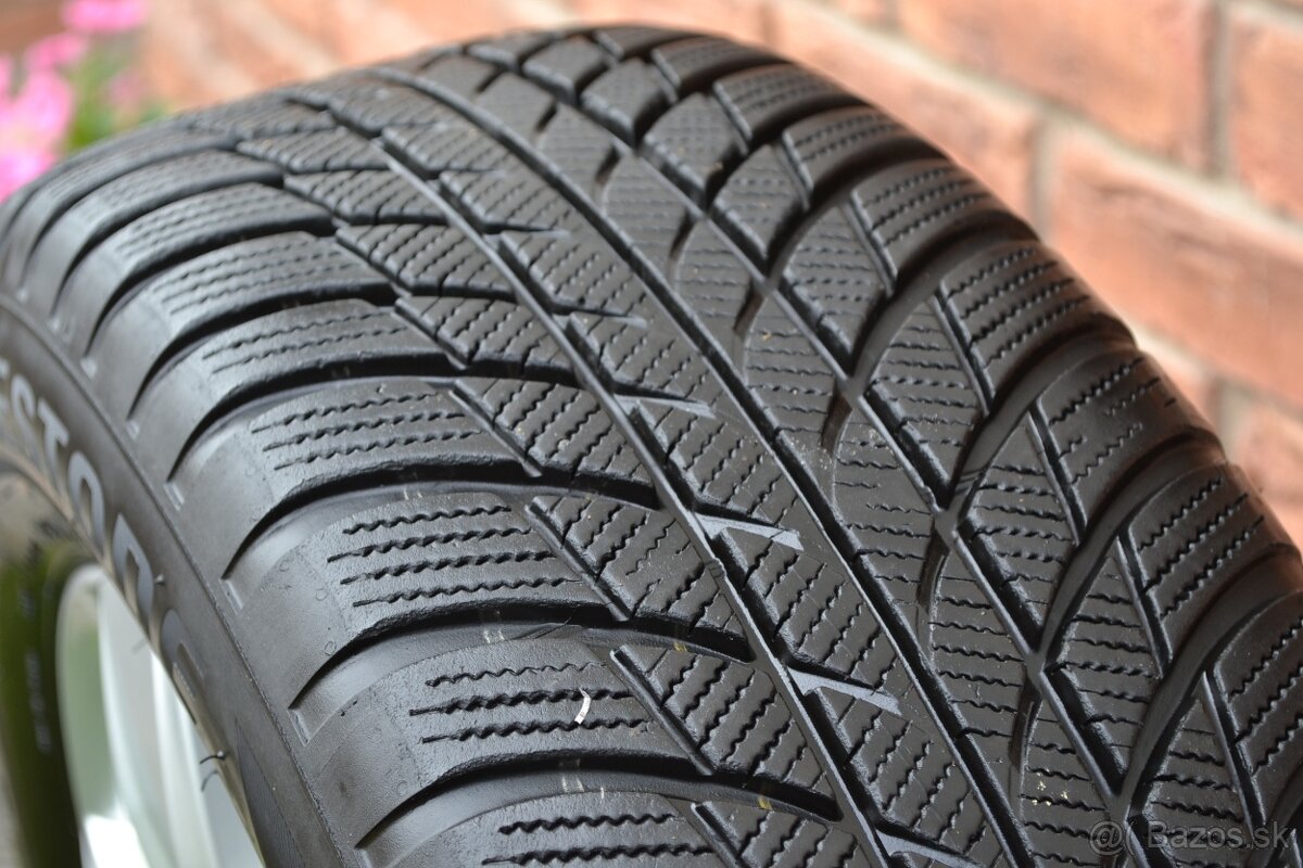 5x112 R16 Zimna sada Org. VW T-roc + 205/60 R16 - 9