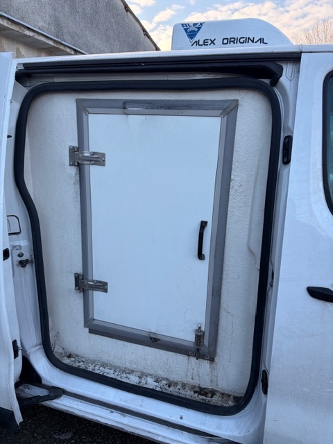 Jumpy - chladiak - mrazák - 9