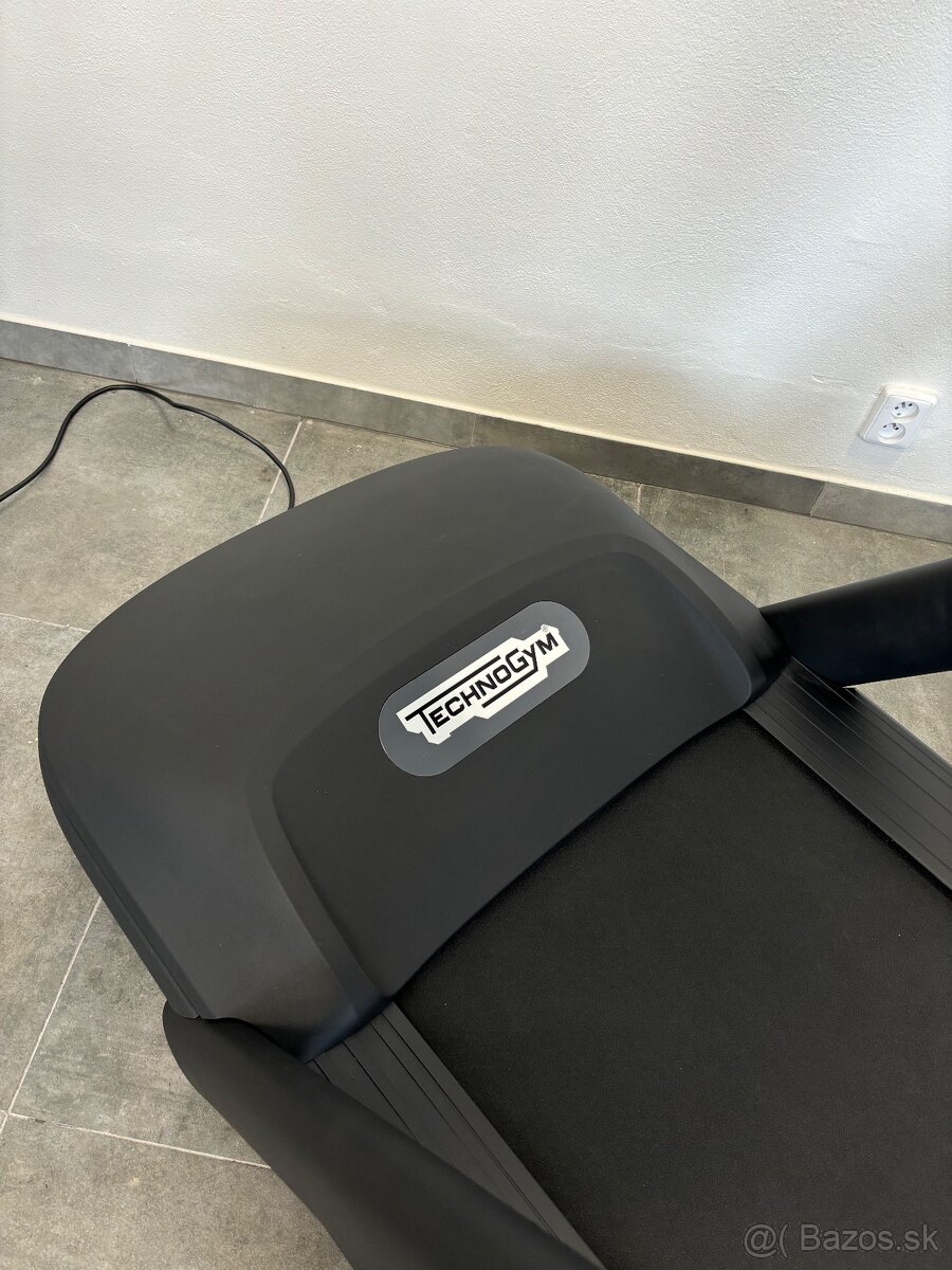 Technogym Jog run now - jako nový - 9