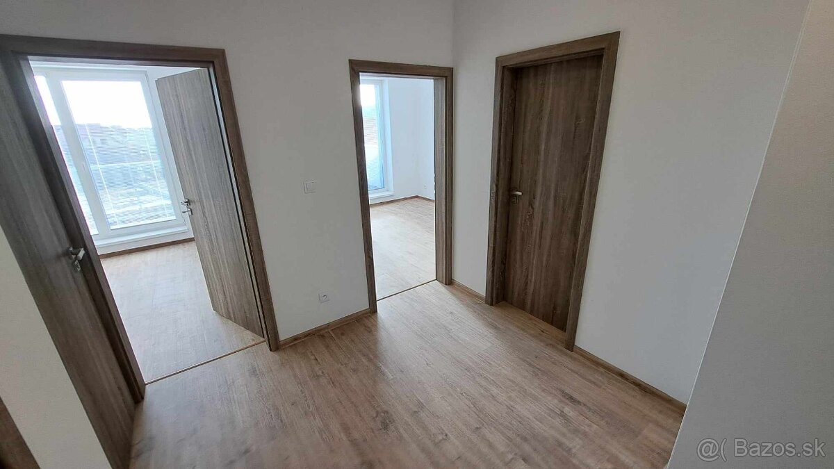 3-izb. byt s 3 balkónmi - novostavba - NOVÝ MARTIN - Martin - 9