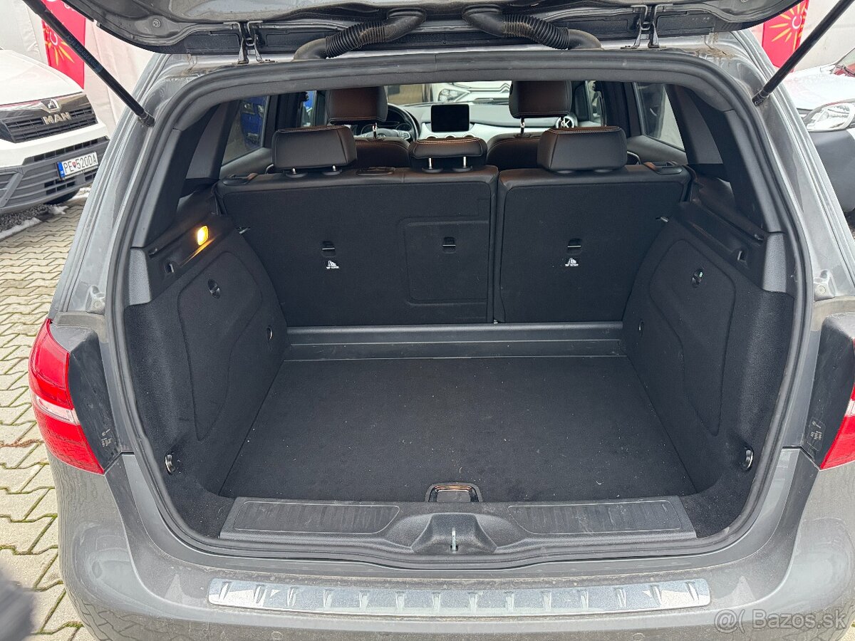 Mercedes Benz B 200d - 9