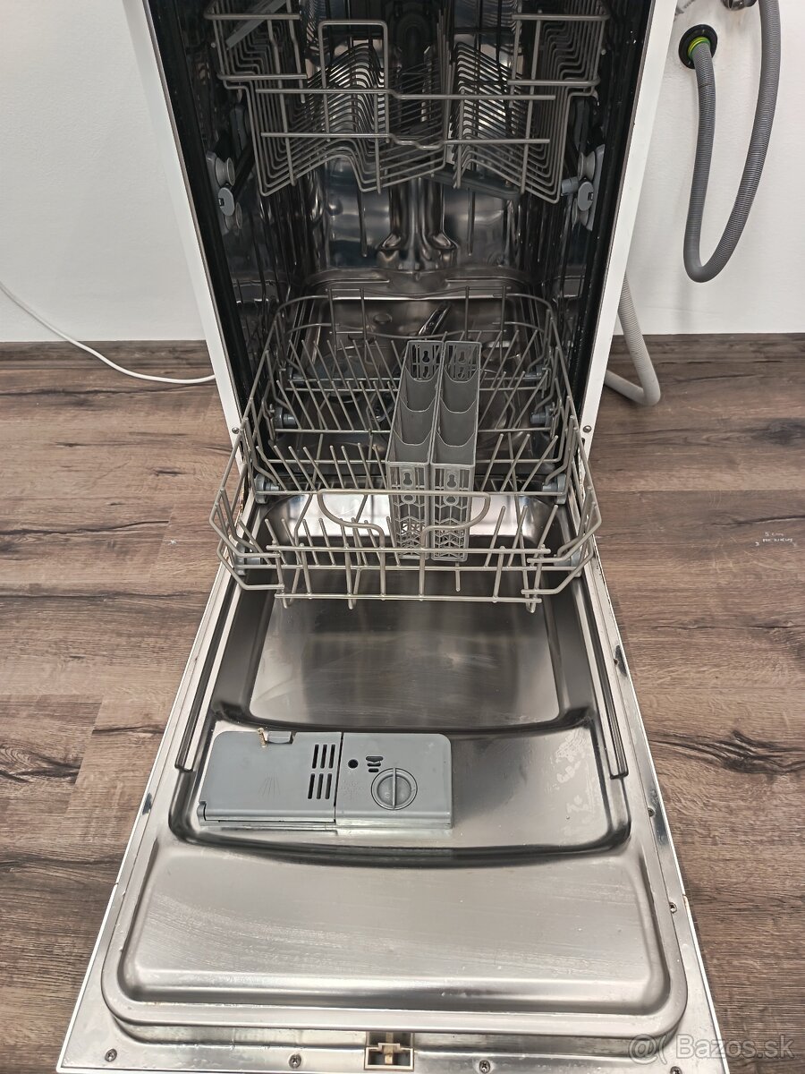 Umývačka riadu 45 vstavaná - 9