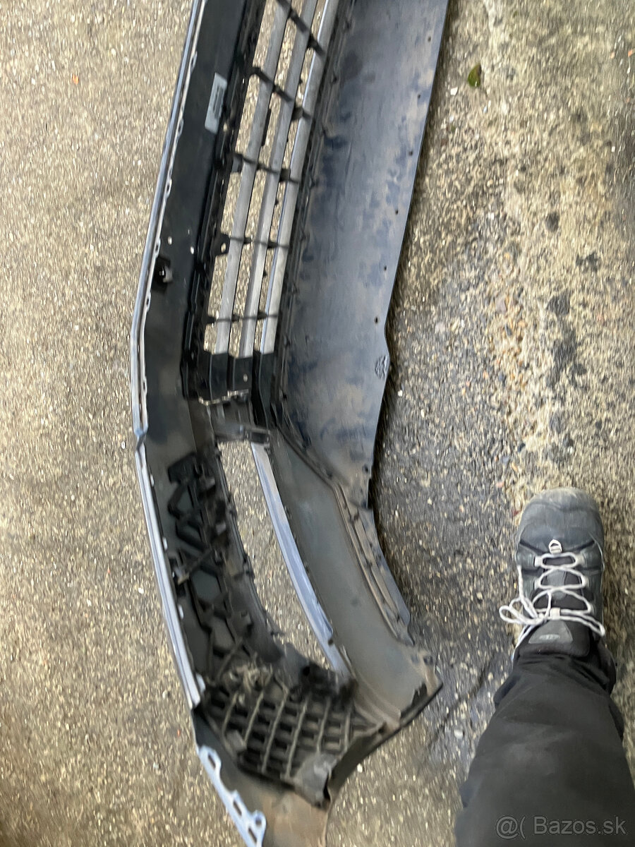 predni naraznik vw passat b8 cerny 4pdc NEHIGHLINE - 9