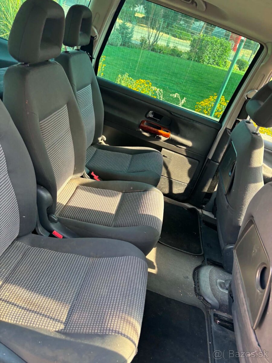 Seat Alhambra 1.9Tdi 96kw - 9