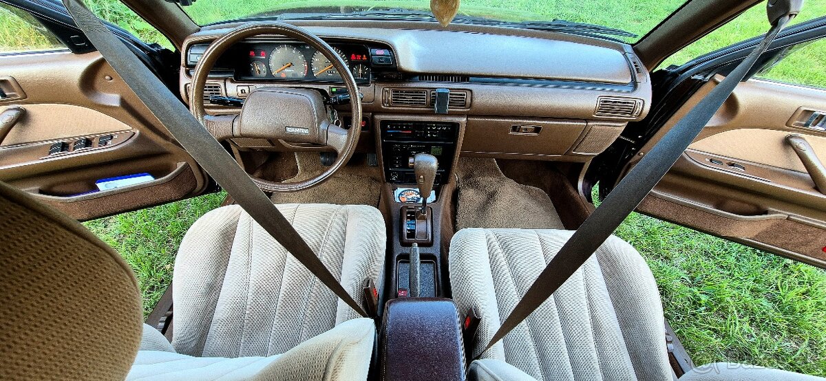PREDÁM TOYOTA Camry LE 2.5 V6 - 9