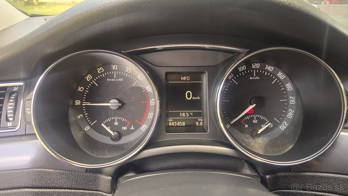 Skoda superb 1.6 tdi greenline - 9