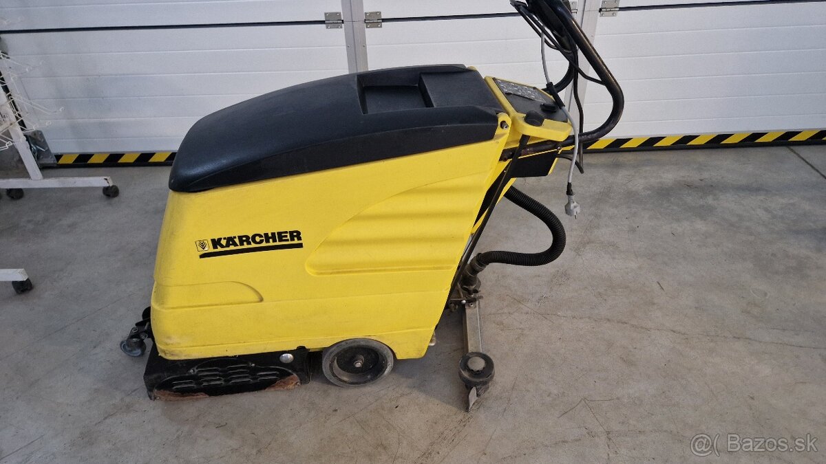 Predám umývací stroj karcher - 9