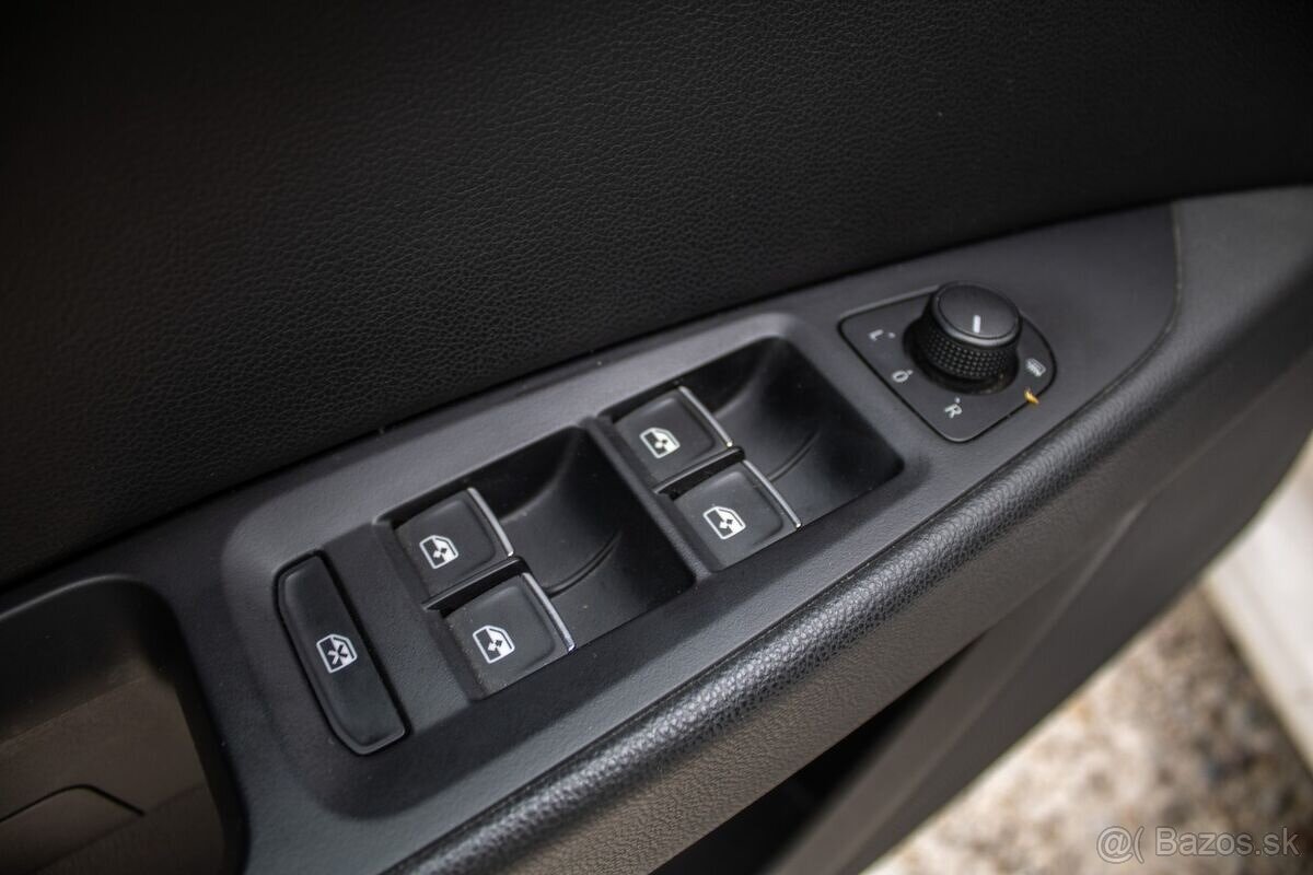 Seat Leon FR 1.8 TSI / 132kW / M6 / 2014 - 9