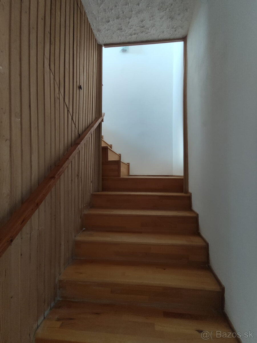 REZERVOVANÉ Rodinný dom - Dolná Krupá - Nová cena - 9