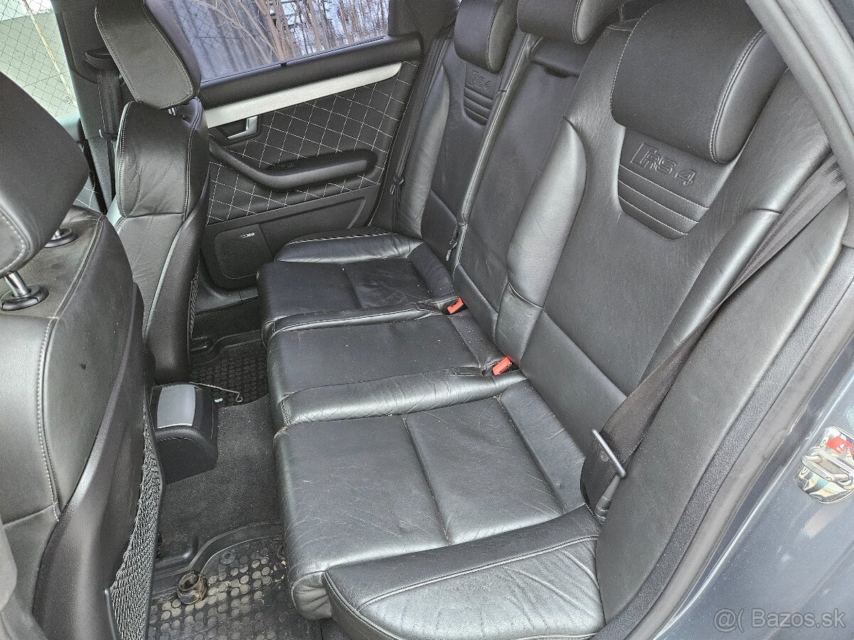 Rozpredam Audi A4 3.0TDI Sline - 9