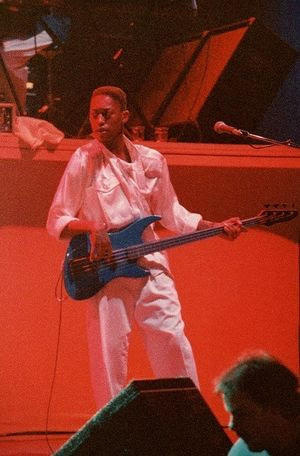 Guild Pilot SB605 Bass 80´ USA - 9