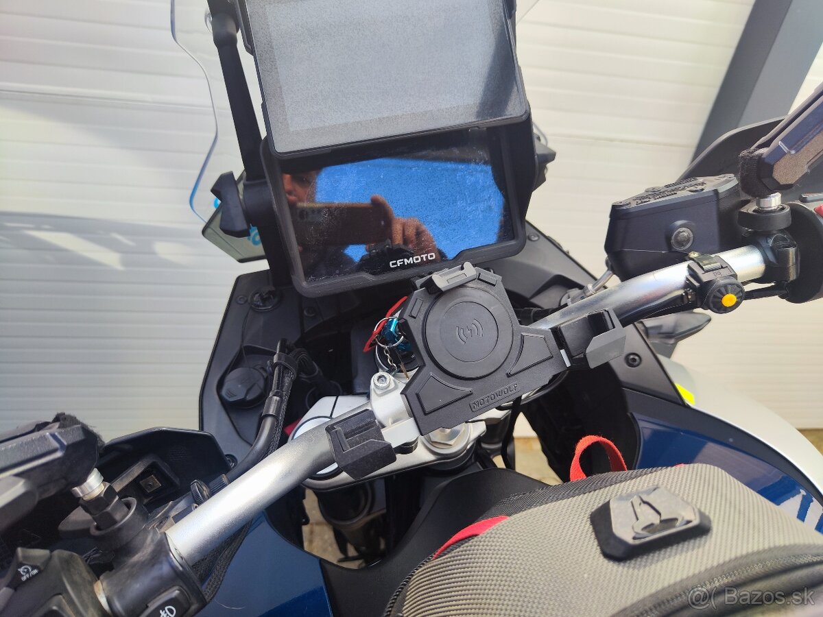 CFMOTO 800MT Touring - 9