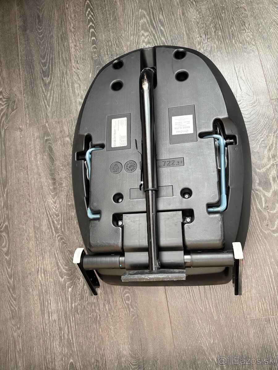 Cybex Aton 5 vajíčko + základňa - 9