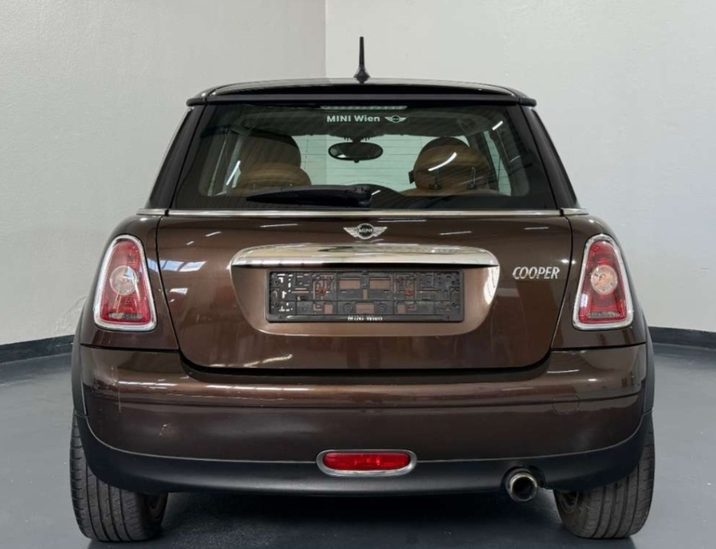 Mini Cooper 1.6 benzin 85kw, Na SK značkách - 9