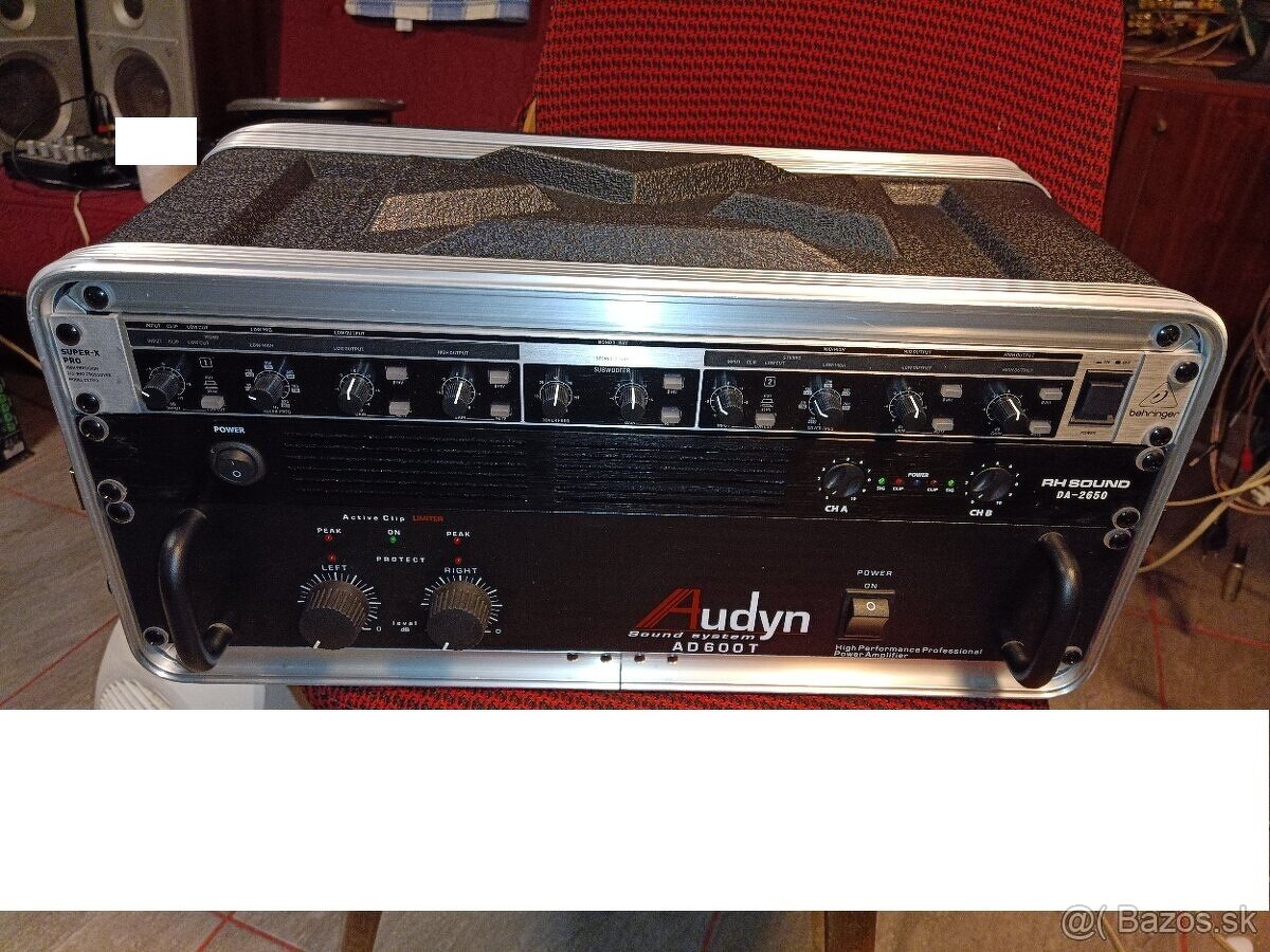 Výkonový case zosilnovače 2x600 + 2x300 W - 9