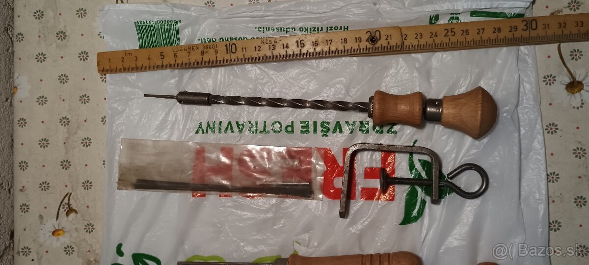 Retro lupienkova pila so sadou na vyrezavanie - 9