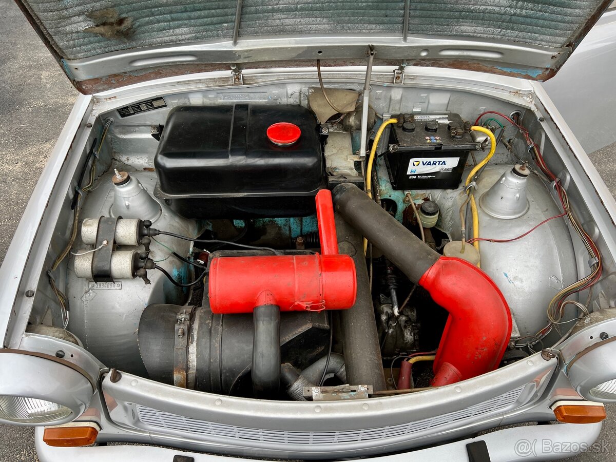 TRABANT P 601 K - 9