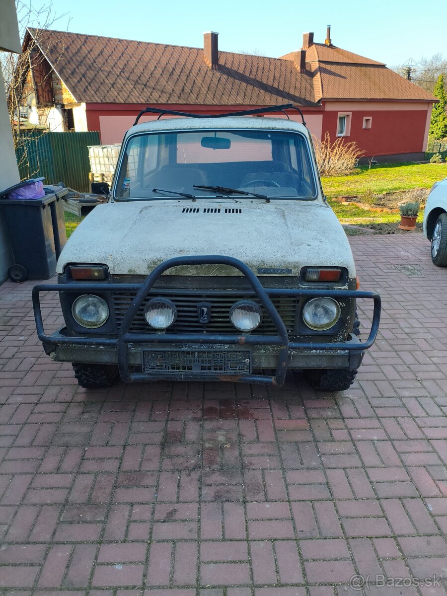Lada Niva 1.6 - 9