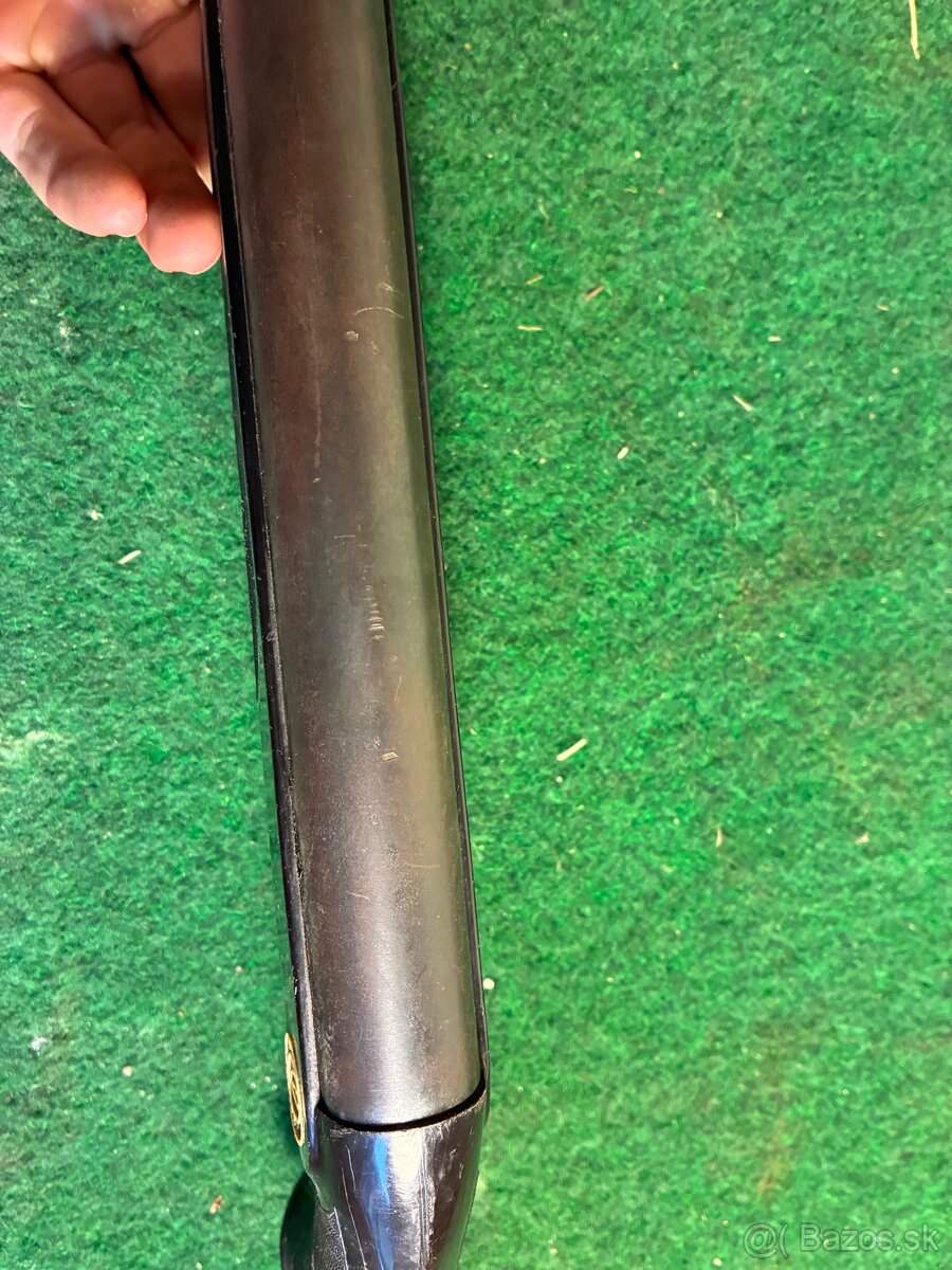 Ruská Vzduchovka iz - 9