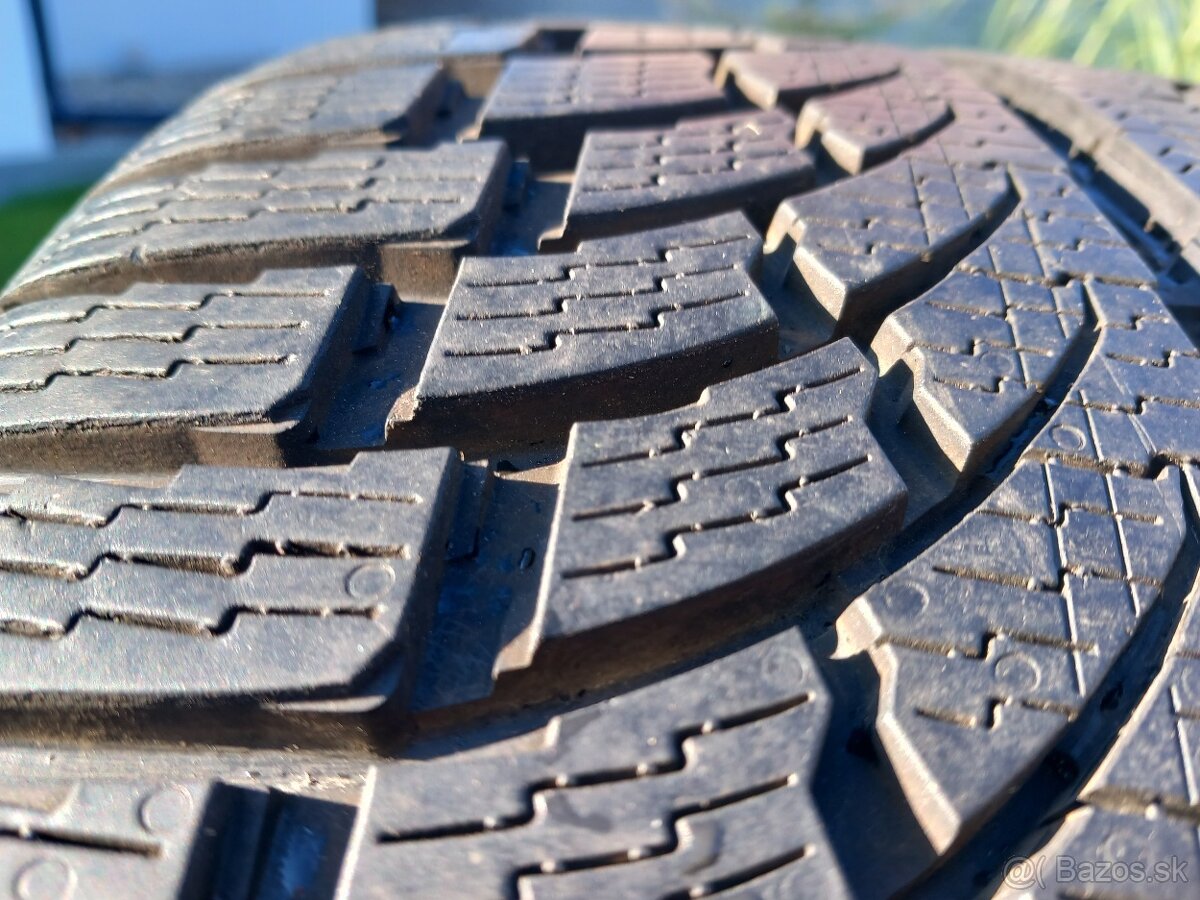 235/40 r18 zimne pneumatiky - 9