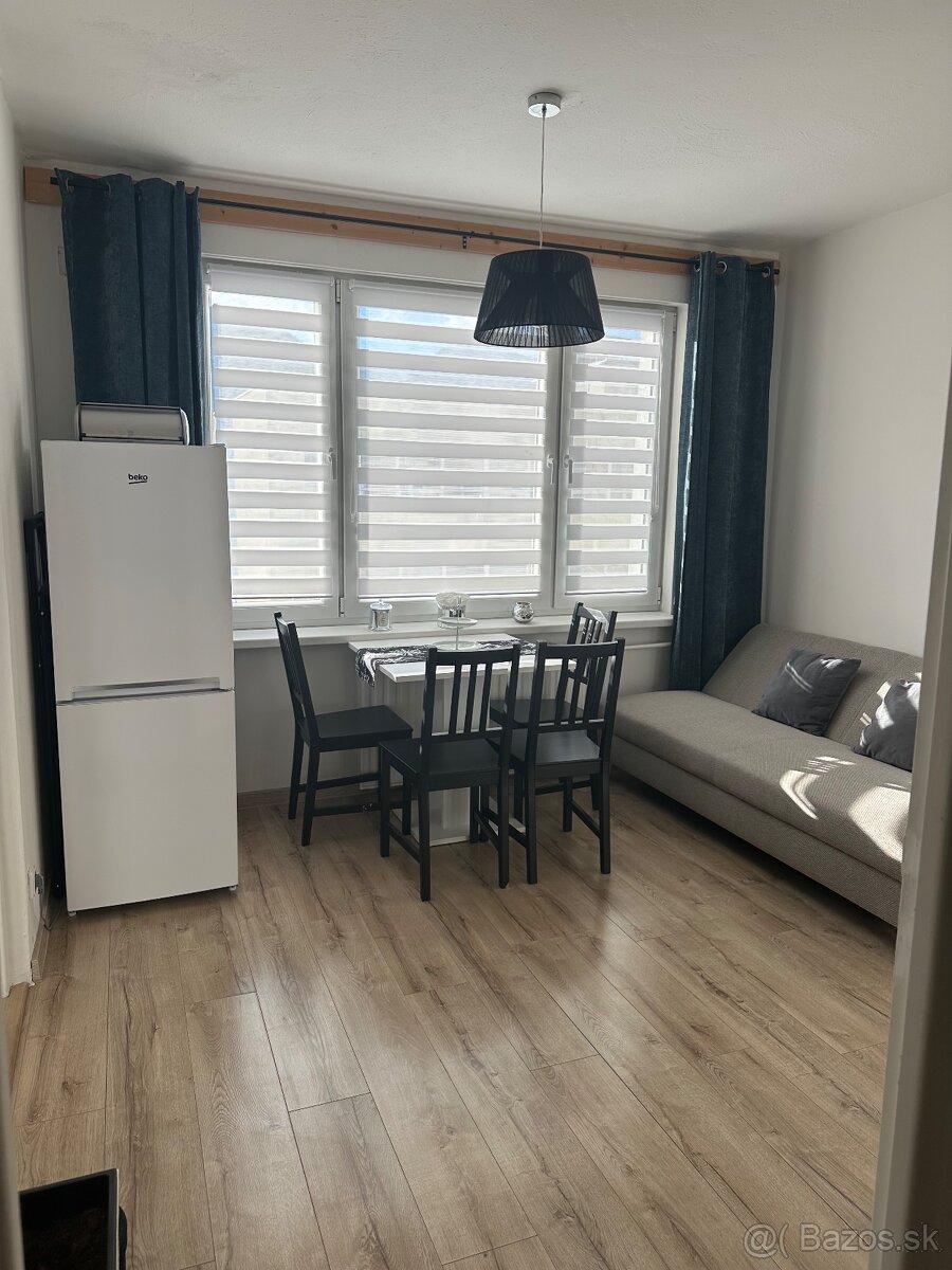 Prenájom 1. Izbový byt, Liptovský Hrádok - 9