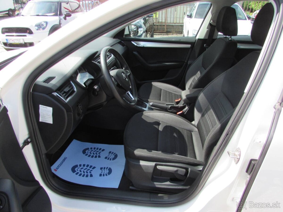 Škoda Octavia 2.0 TSI Ambition DSG - 9