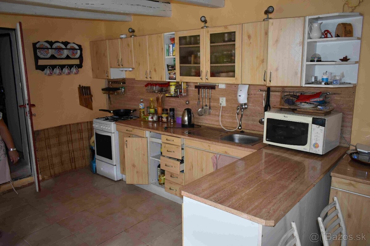 Predaj RD Černochov – romantická chalupa v srdci Tokaja - 9